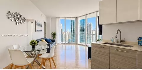 1300 Brickell Bay Dr #3007, Miami, FL 33131