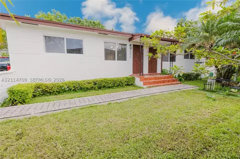 Undisclosed, Miami, FL 33155 photo 9