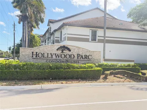 610 S Park Rd #28-1, Hollywood, FL 33021