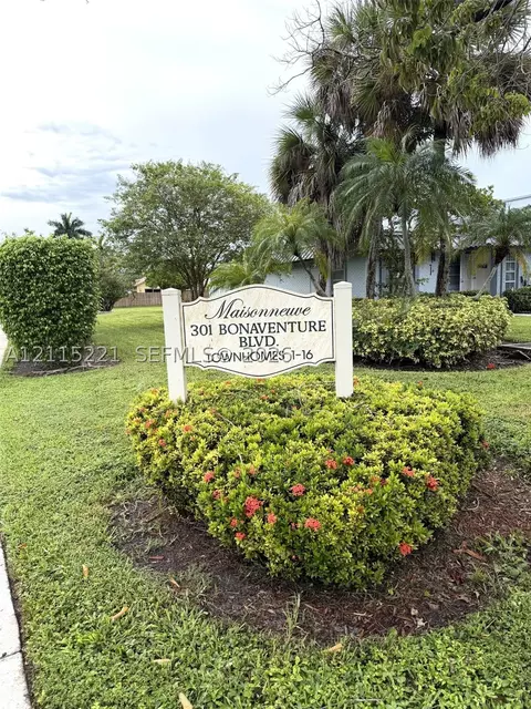 301 Bonaventure Blvd #15, Weston, FL 33326