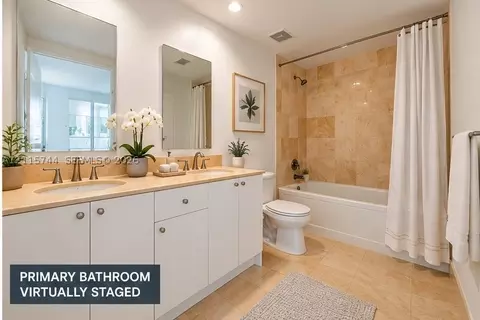 Bath - 1755 E Hallandale Beach Blvd #908E, Hallandale Beach, FL 33009 photo 1 of 2