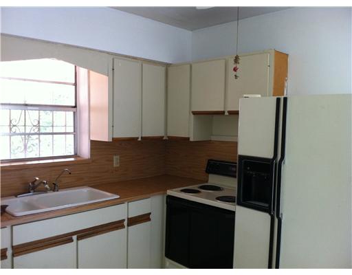 109 W 14 St, Hialeah, FL 33010 photo 1