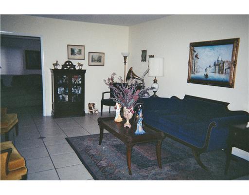 9249 Dickens Ave, Surfside, FL 33154 photo 13
