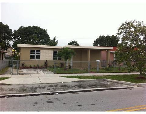 364 W 11 St, Hialeah, FL 33010 photo 1