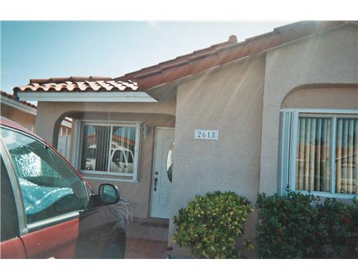 2618 W 64 St, Hialeah, FL 33016 photo 2