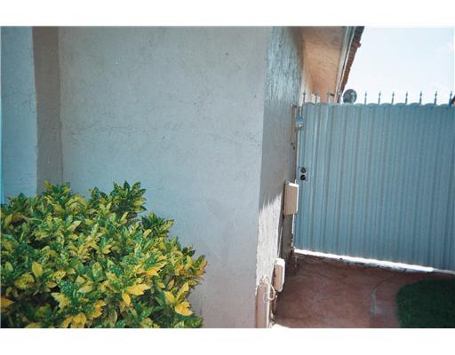 2618 W 64 St, Hialeah, FL 33016 photo 3
