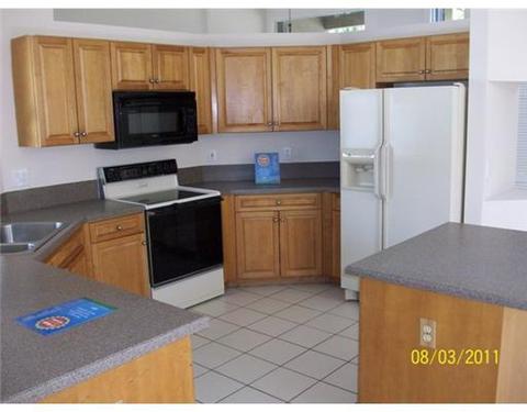 832 Hampton Ct, Weston, FL 33326 photo 4