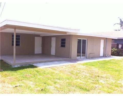 241 W 37 St, Hialeah, FL 33012 photo 9