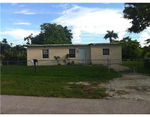 14760 Garfield Dr, Homestead, FL 33033 photo 1