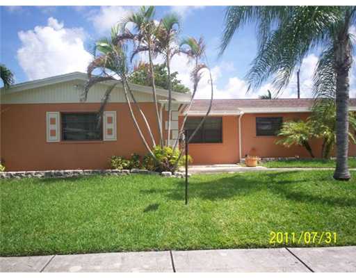 9385 SW 193 Dr, Miami, FL 33157 photo 2