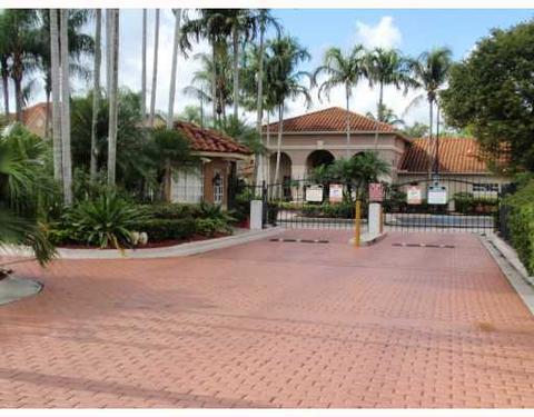 Undisclosed, Hialeah, FL 33015 photo 1