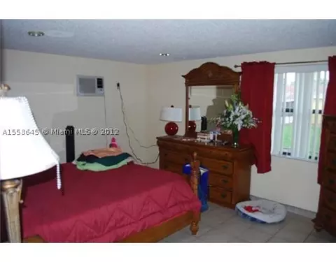 171 E 54 St, Hialeah, FL 33013 photo 8