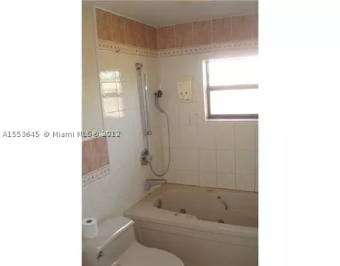 171 E 54 St, Hialeah, FL 33013 photo 9