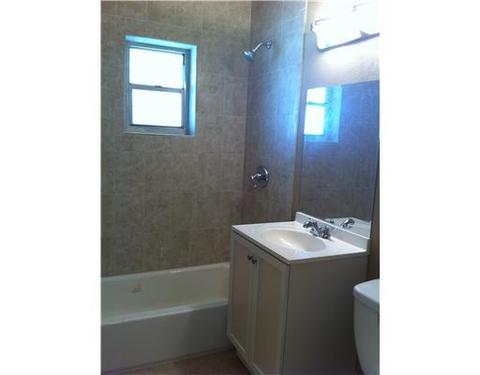 321 E 35 St, Hialeah, FL 33013 photo 7