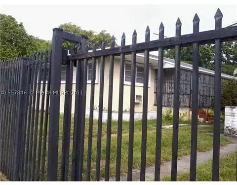 321 NE 54 St, Miami, FL 33137 photo 1