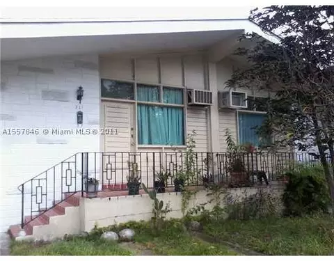 321 NE 54 St, Miami, FL 33137 photo 2