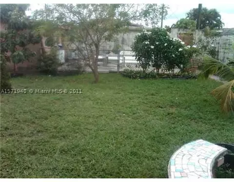 618 E 19 St, Hialeah, FL 33013 photo 6