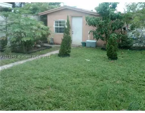 618 E 19 St, Hialeah, FL 33013 photo 7