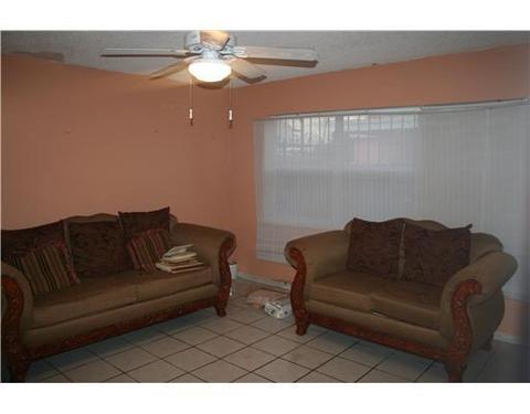 467 E 8 St, Hialeah, FL 33010 photo 6