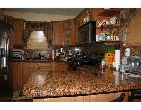 467 E 8 St, Hialeah, FL 33010 photo 8