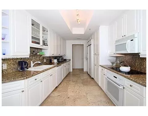 808 Brickell Key Dr #1204, Miami, FL 33131 photo 15