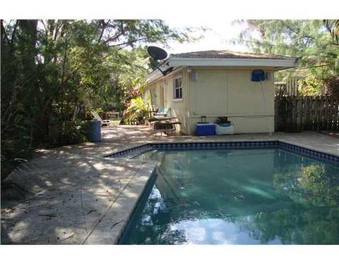 9341 Bay Dr, Surfside, FL 33154 photo 15