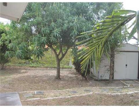 840 SE 4 St, Hialeah, FL 33010 photo 17