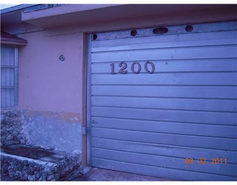 1200 E 8 Ct, Hialeah, FL 33010 photo 4