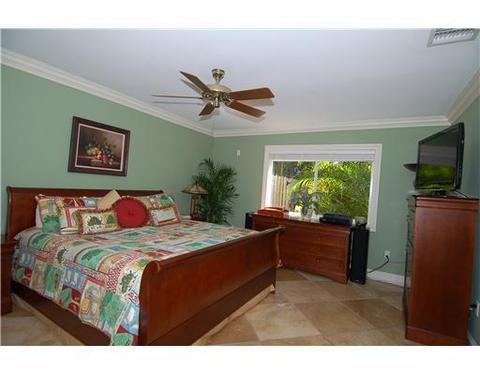 180 Buttonwood Dr, Key Biscayne, FL 33149 photo 9