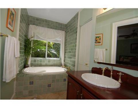 180 Buttonwood Dr, Key Biscayne, FL 33149 photo 10