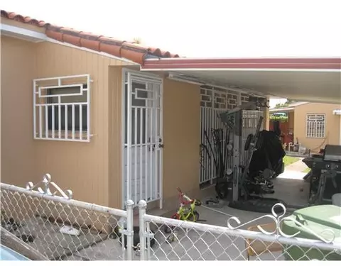 980 E 22 St, Hialeah, FL 33013 photo 4
