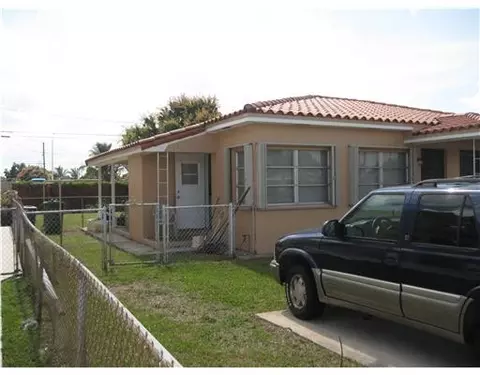980 E 22 St, Hialeah, FL 33013 photo 6