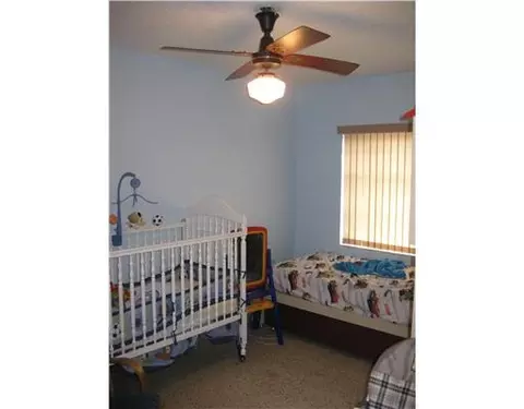 980 E 22 St, Hialeah, FL 33013 photo 12