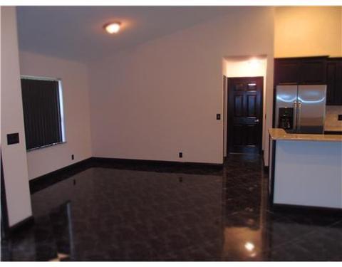 82 Cedar Cr, Boynton Beach, FL 33436 photo 12