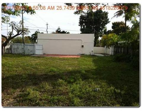 830 SE 7 Ave, Hialeah, FL 33010 photo 2