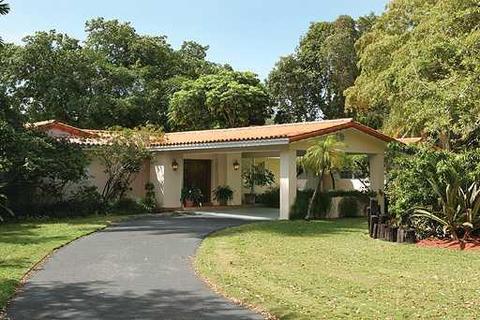 5900 SW 107 St, Pinecrest, FL 33156 photo 1