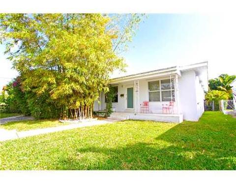 9025 Abbott Ave, Surfside, FL 33154 photo 23