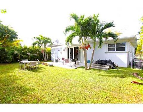 9025 Abbott Ave, Surfside, FL 33154 photo 19