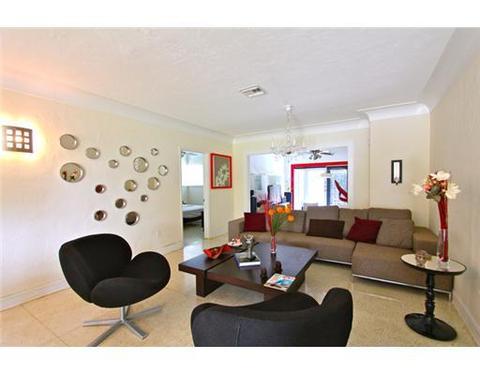 9025 Abbott Ave, Surfside, FL 33154 photo 15