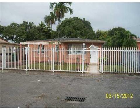 472 SE 6 St, Hialeah, FL 33010 photo 1