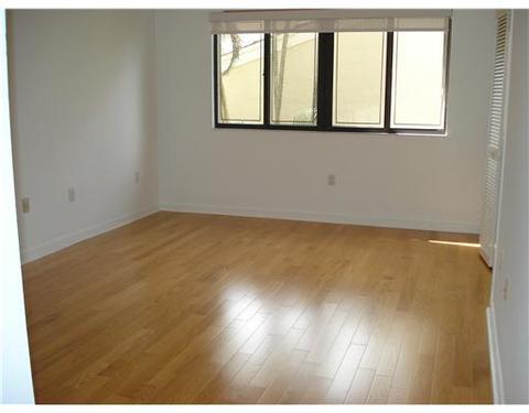 Undisclosed, Miami, FL 33155 photo 20