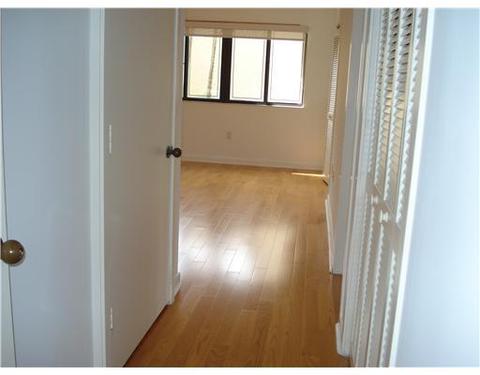 Undisclosed, Miami, FL 33155 photo 18