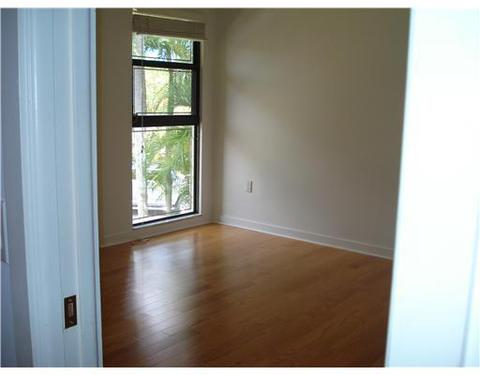 Undisclosed, Miami, FL 33155 photo 14