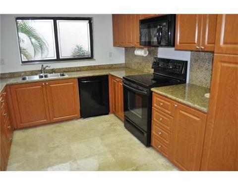 Undisclosed, Miami, FL 33155 photo 10