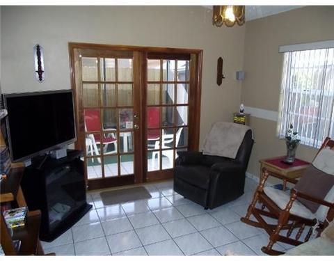 6898 W 30 Ct, Hialeah, FL 33016 photo 8