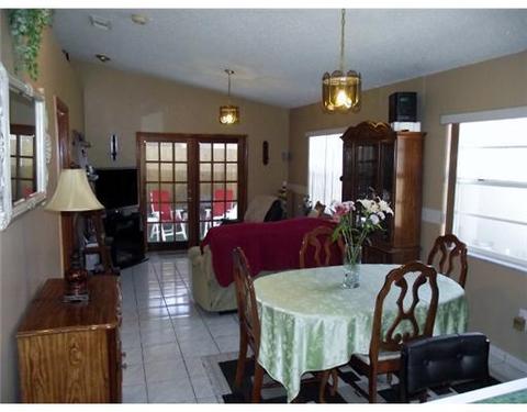 6898 W 30 Ct, Hialeah, FL 33016 photo 7