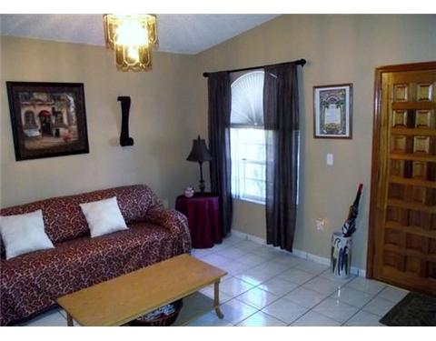 6898 W 30 Ct, Hialeah, FL 33016 photo 5
