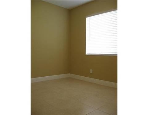 8350 SW 33 Te, Miami, FL 33155 photo 12