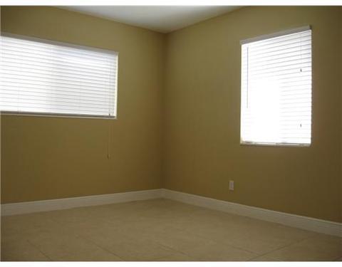 8350 SW 33 Te, Miami, FL 33155 photo 8