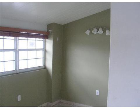 110 W 37 St, Hialeah, FL 33012 photo 4